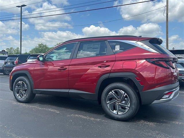 new 2025 Hyundai TUCSON Hybrid car, priced at $33,893