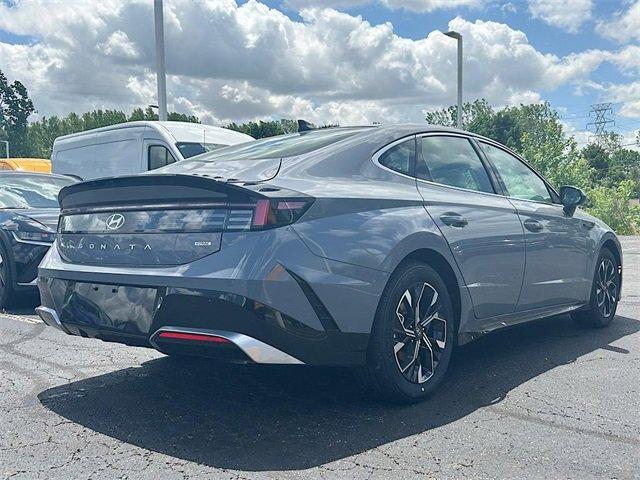 new 2025 Hyundai Sonata car, priced at $28,955