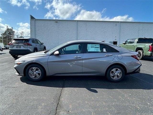 new 2025 Hyundai Elantra car, priced at $22,267