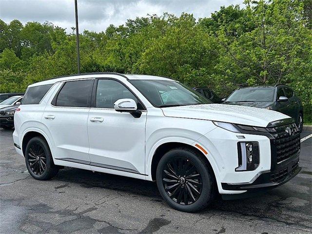 new 2025 Hyundai Palisade car, priced at $54,576