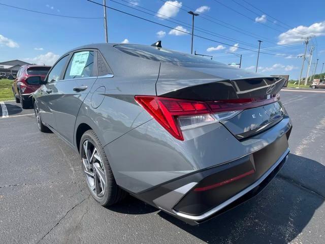 new 2024 Hyundai Elantra car, priced at $24,780