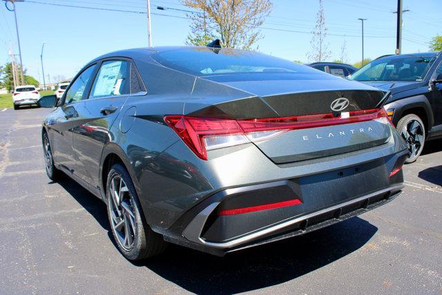 new 2025 Hyundai Elantra car, priced at $25,912