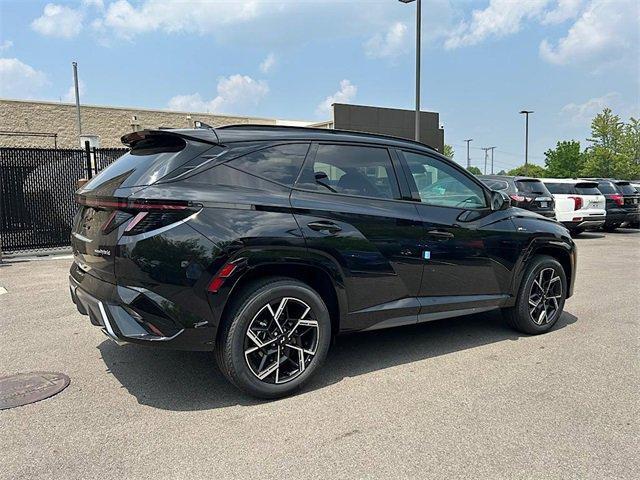 new 2025 Hyundai TUCSON Hybrid car, priced at $38,280