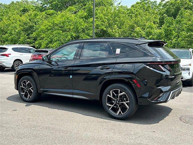 new 2025 Hyundai TUCSON Hybrid car, priced at $38,280