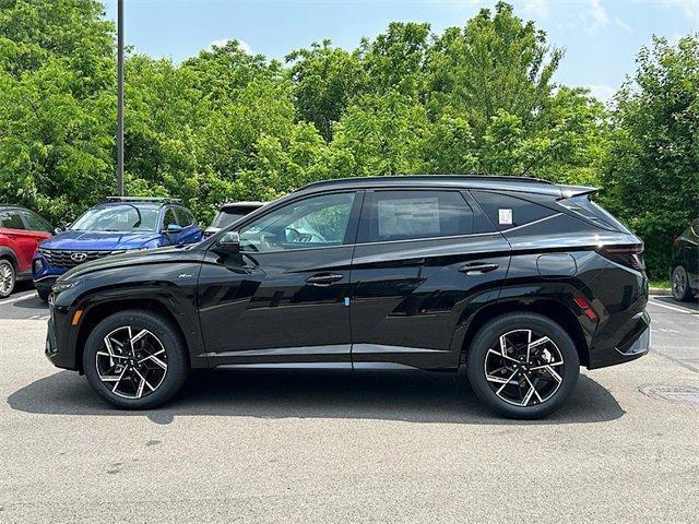 new 2025 Hyundai TUCSON Hybrid car, priced at $38,280