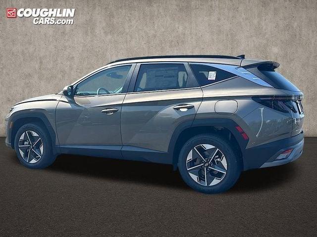 new 2025 Hyundai TUCSON Hybrid car, priced at $34,580