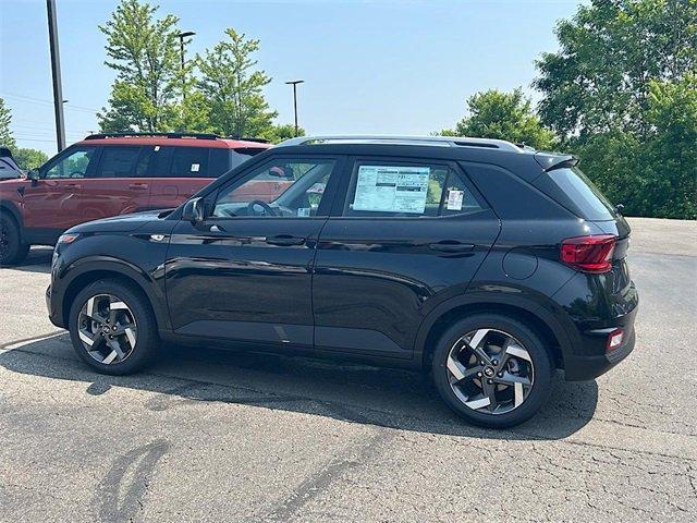 new 2025 Hyundai Venue car, priced at $22,964