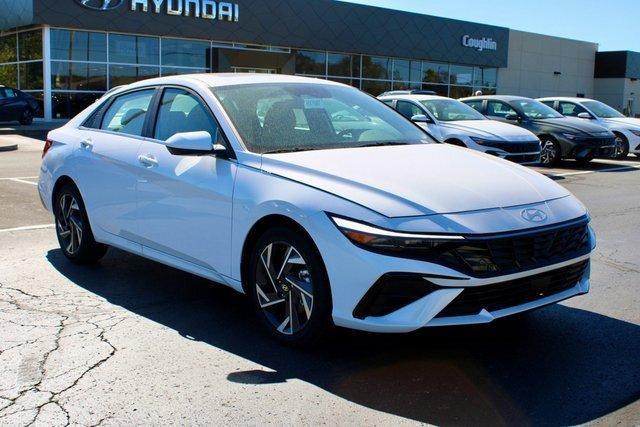 new 2024 Hyundai Elantra car, priced at $26,222