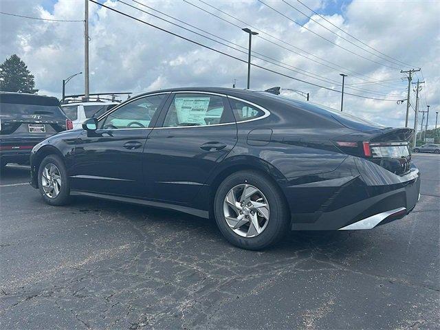 new 2025 Hyundai Sonata car, priced at $26,561