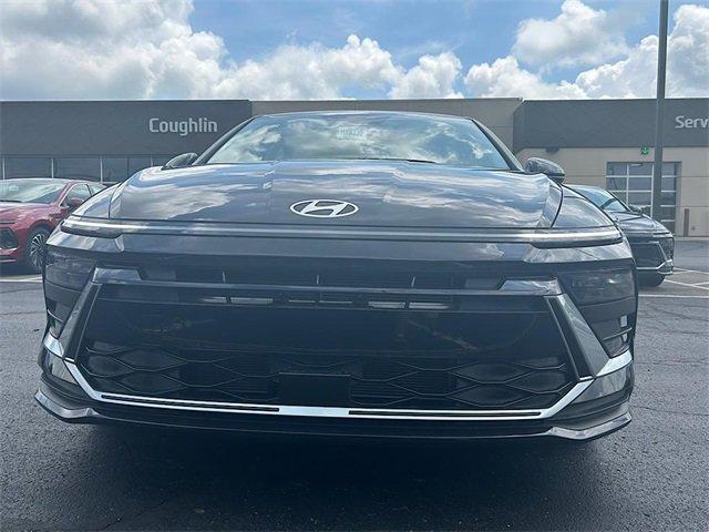 new 2025 Hyundai Sonata car, priced at $26,561