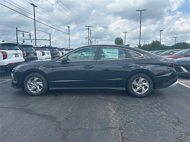 new 2025 Hyundai Sonata car, priced at $26,561