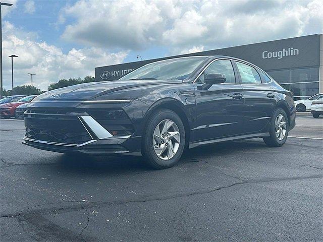 new 2025 Hyundai Sonata car, priced at $26,561