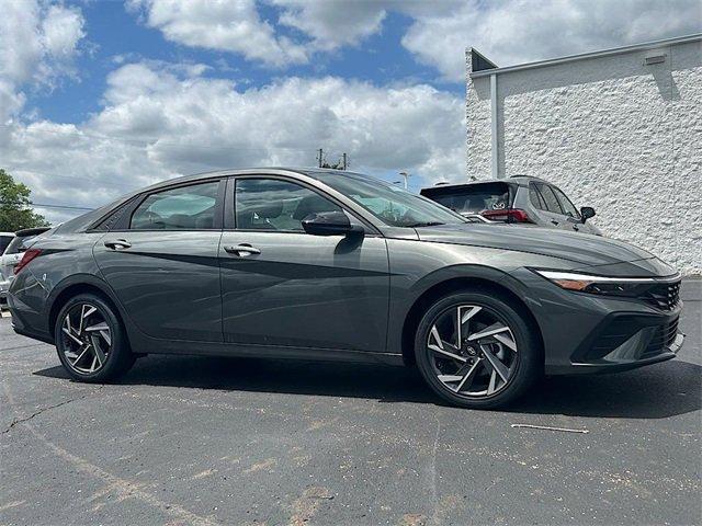 new 2025 Hyundai ELANTRA HEV car, priced at $28,598