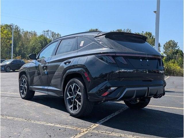 new 2025 Hyundai TUCSON Hybrid car, priced at $39,354