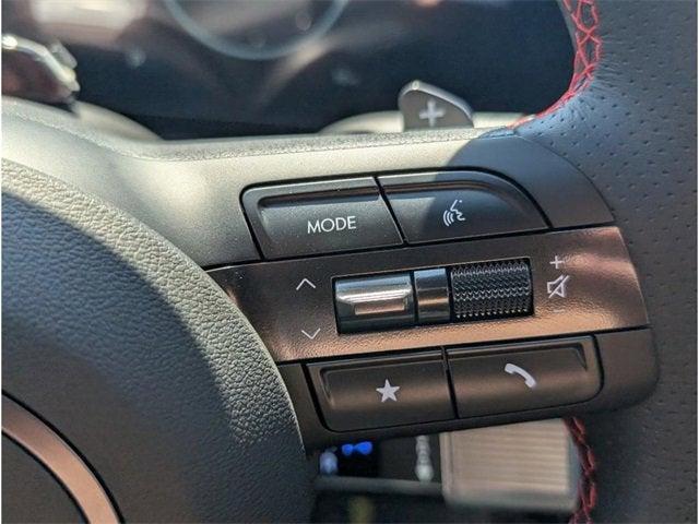 new 2025 Hyundai TUCSON Hybrid car, priced at $39,354