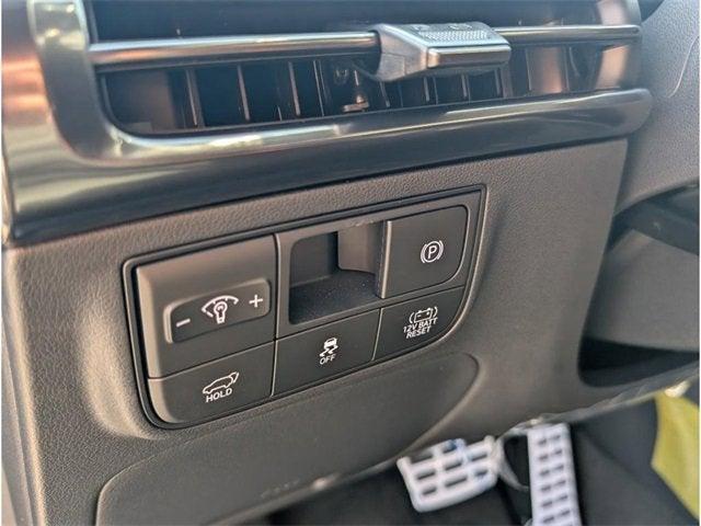 new 2025 Hyundai TUCSON Hybrid car, priced at $39,354