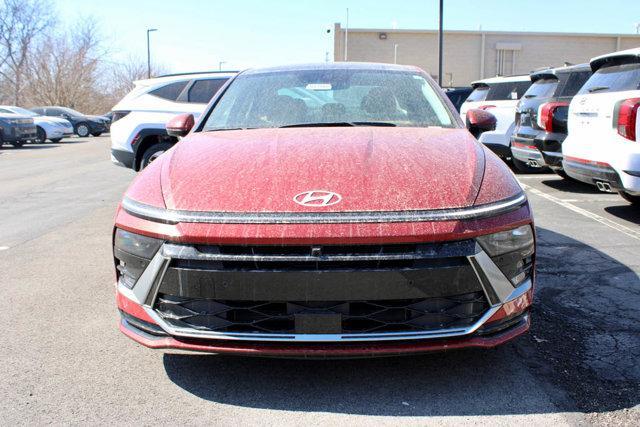 new 2025 Hyundai Sonata Hybrid car, priced at $38,276