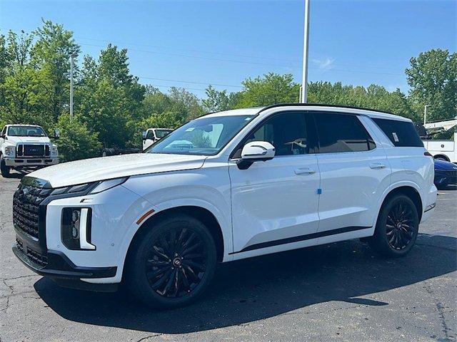 new 2025 Hyundai Palisade car, priced at $54,576