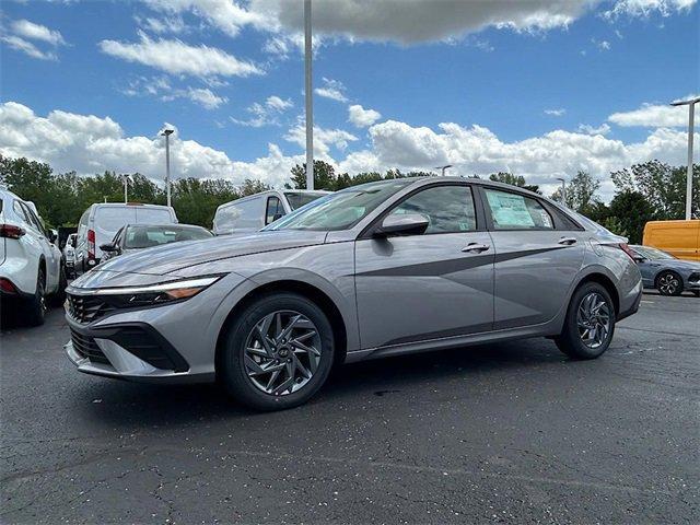 new 2025 Hyundai ELANTRA HEV car, priced at $26,653