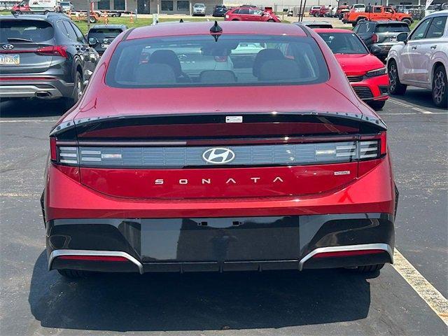 new 2025 Hyundai Sonata car, priced at $29,562