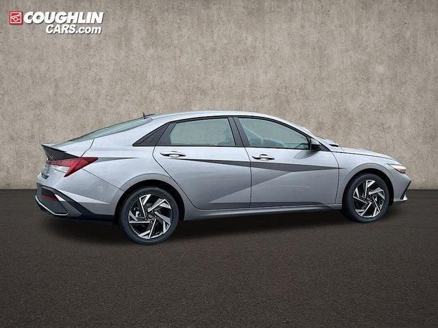 new 2025 Hyundai ELANTRA HEV car