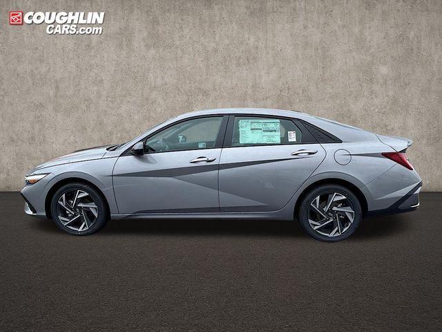 new 2025 Hyundai ELANTRA HEV car