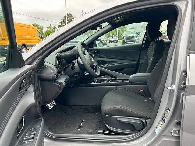 new 2025 Hyundai ELANTRA HEV car
