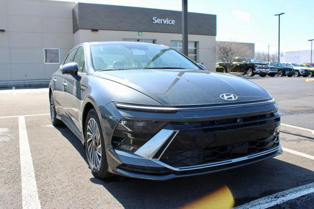 new 2025 Hyundai Sonata Hybrid car, priced at $38,447