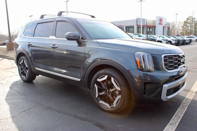 used 2024 Kia Telluride car, priced at $36,990