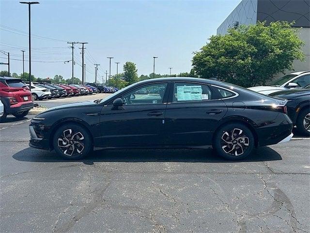 new 2025 Hyundai Sonata car, priced at $28,876