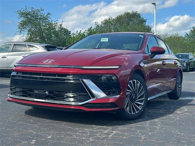 new 2025 Hyundai Sonata Hybrid car, priced at $31,525