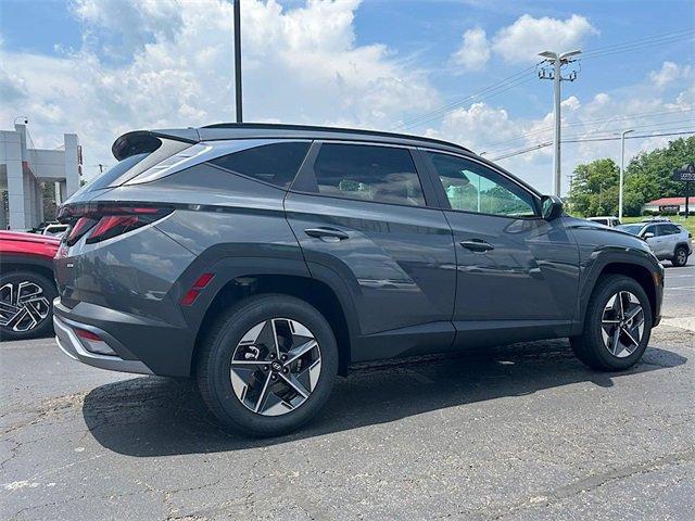new 2025 Hyundai Tucson car, priced at $31,238