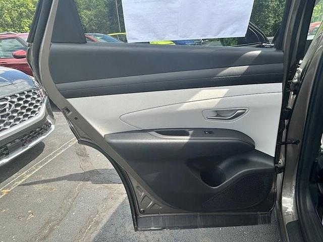 new 2025 Hyundai TUCSON Hybrid car, priced at $34,580