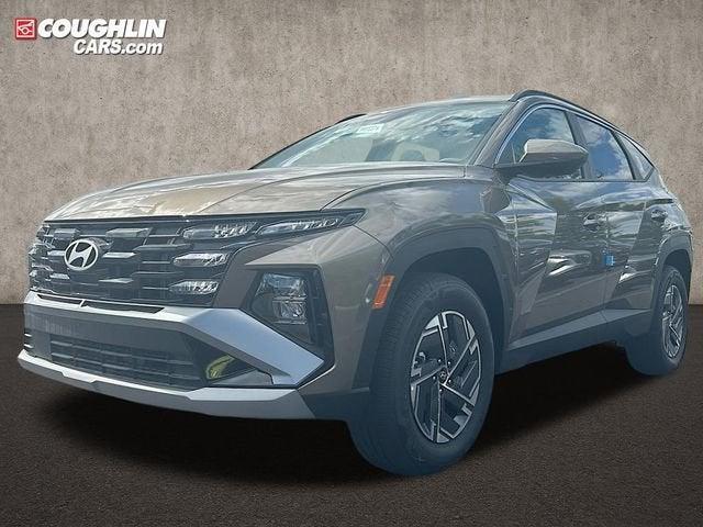 new 2025 Hyundai TUCSON Hybrid car, priced at $34,580