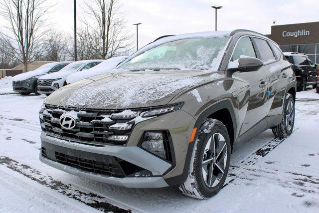 new 2025 Hyundai Tucson Hybrid car, priced at $37,639