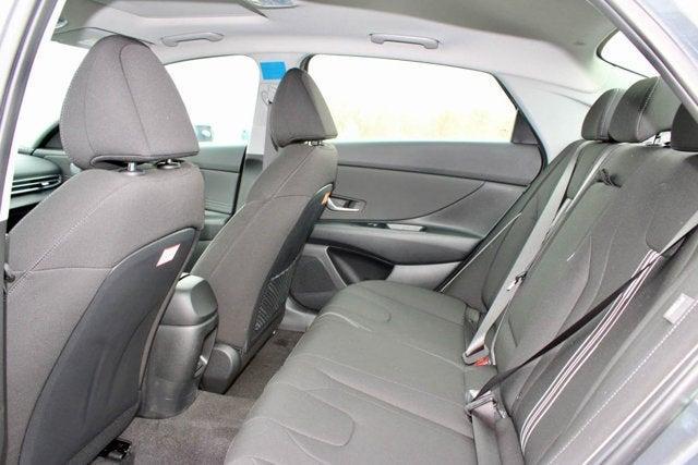 new 2025 Hyundai Elantra car, priced at $25,600