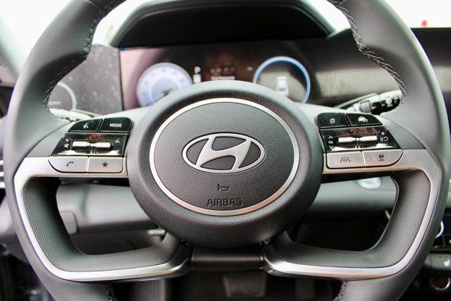 new 2025 Hyundai Elantra car, priced at $25,600