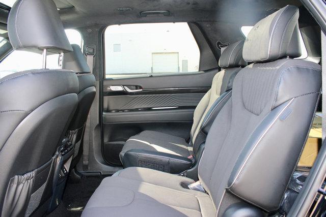 new 2025 Hyundai Palisade car, priced at $53,717