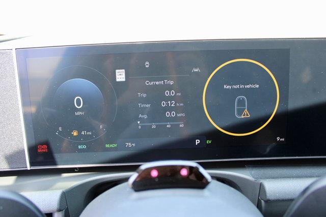 new 2025 Hyundai TUCSON Hybrid car, priced at $37,215