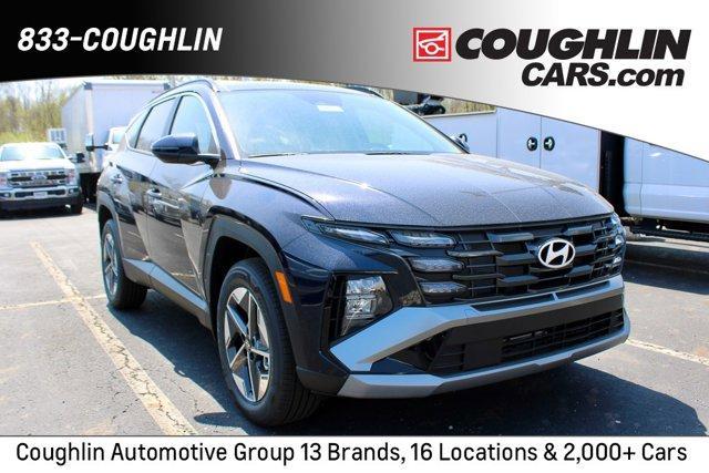 new 2025 Hyundai TUCSON Hybrid car, priced at $37,215