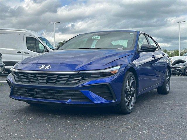 new 2025 Hyundai ELANTRA HEV car, priced at $27,103