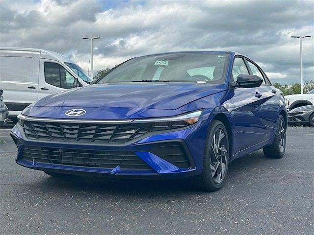 new 2025 Hyundai ELANTRA HEV car, priced at $26,353