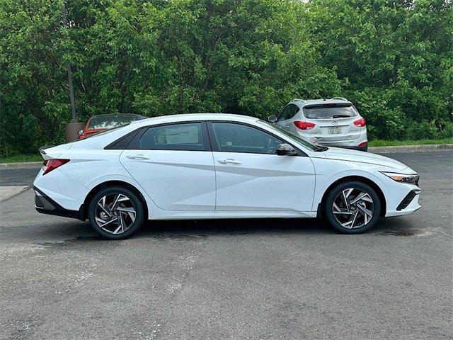 new 2025 Hyundai ELANTRA HEV car, priced at $26,820