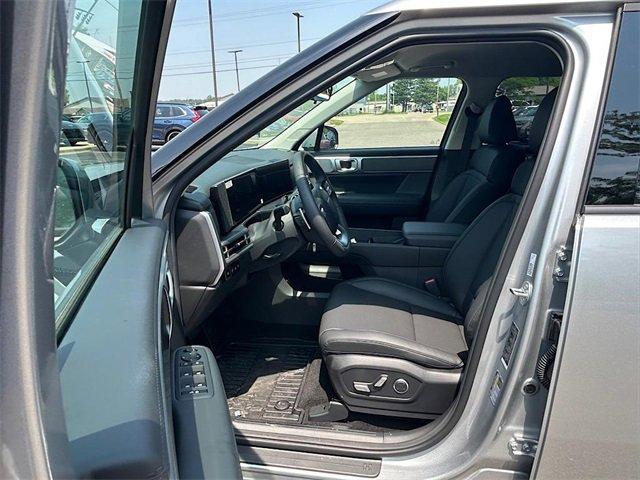 new 2025 Hyundai Santa Fe car, priced at $37,302