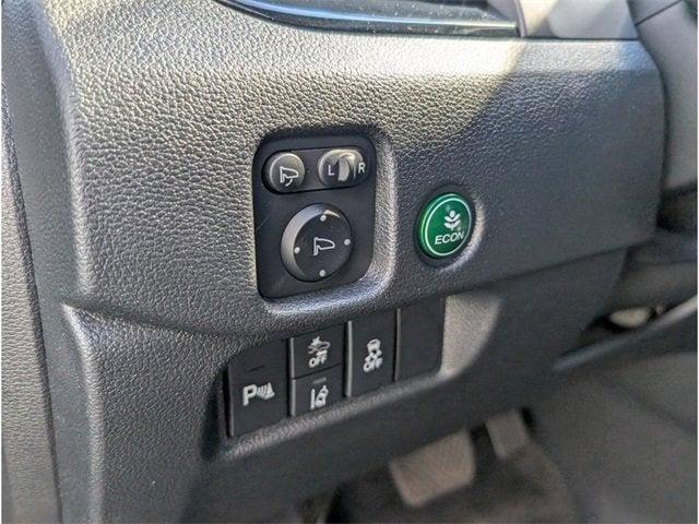 used 2022 Honda Pilot car, priced at $30,495