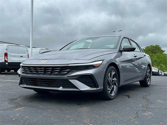 new 2025 Hyundai ELANTRA HEV car, priced at $27,107