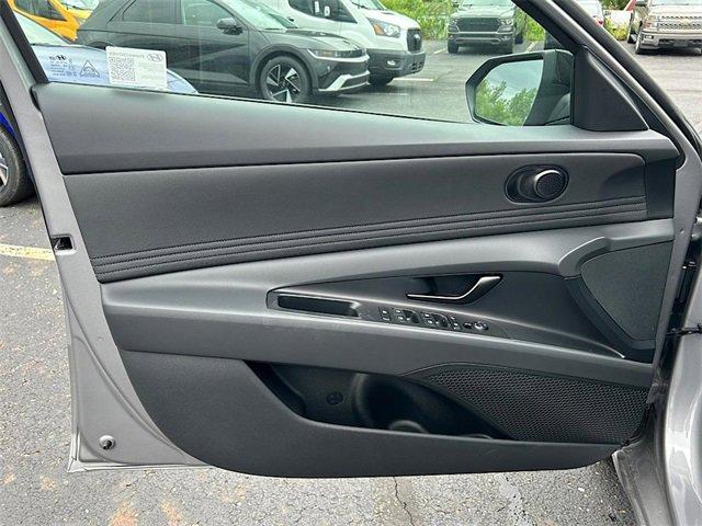 new 2025 Hyundai ELANTRA HEV car, priced at $27,107