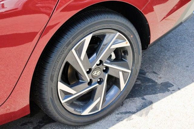 new 2025 Hyundai Elantra car, priced at $26,065