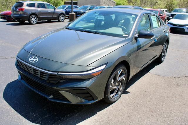 new 2025 Hyundai Elantra car, priced at $23,389