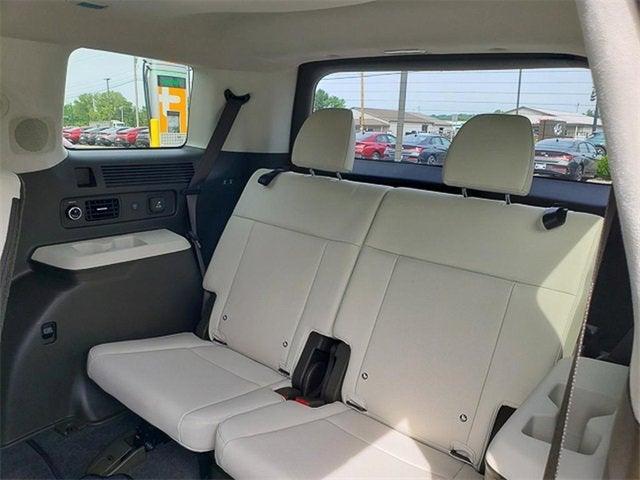 new 2025 Hyundai Santa Fe car, priced at $46,270